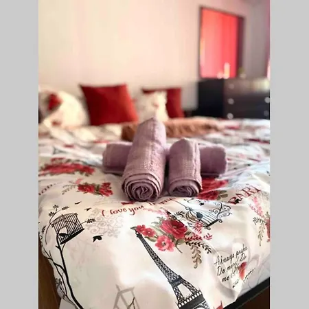 Lovely 3-bedroom Entire City Center *